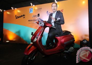 Spesifikasi dan harga Vespa LX 125 i-get 2025