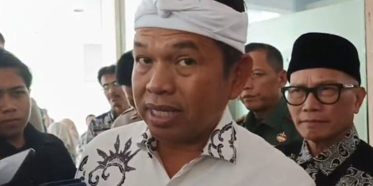Jelang Lebaran, Dedi Mulyadi mutasi 25 pejabat, simak daftarnya