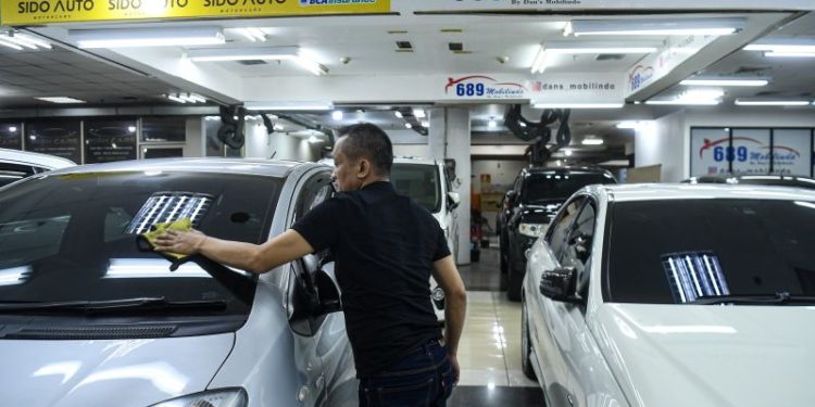 10 tips membeli mobil bekas supaya tidak salah memilih