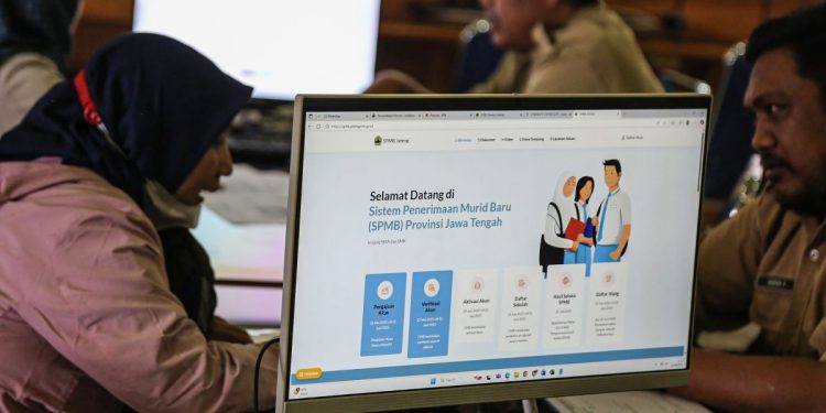 Pengajuan akun dan verifikasi KK SPMB Jakarta 2025 untuk SMA dan SMK