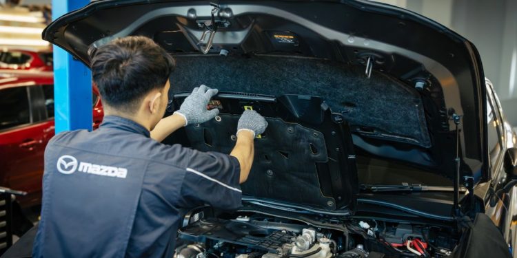 7 tips mudah dan efektif merawat mobil bagi pemula