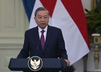 Perbedaan komunisme dan sosialisme serta negara-negara yang menganutnya