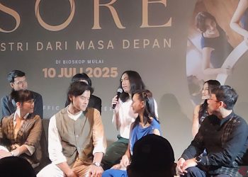 Lirik dan makna lagu Terbuang Dalam Waktu dari film Sore