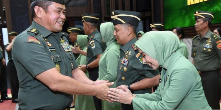 25 Perwira Tinggi TNI AD Resmi Naik Pangkat Juli 2025
