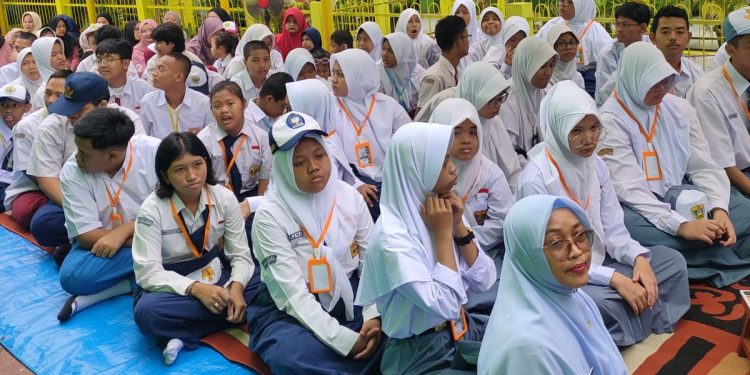 Lirik lagu Hari Baru jingel MPLS Ramah karya Mendikdasmen