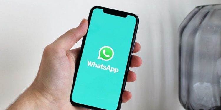 Menonaktifkan WhatsApp Sementara Tanpa Mematikan Data Seluler