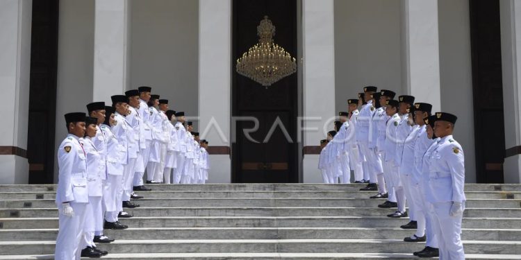 Sejarah dan perbedaan paskibra serta paskibraka di Indonesia