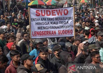 Bupati Pati Sudewo menolak mundur dari jabatan setelah aksi protes berlangsung
