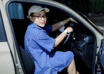 Profil Mpok Alpa, komedian Indonesia yang wafat pada usia 38 tahun
