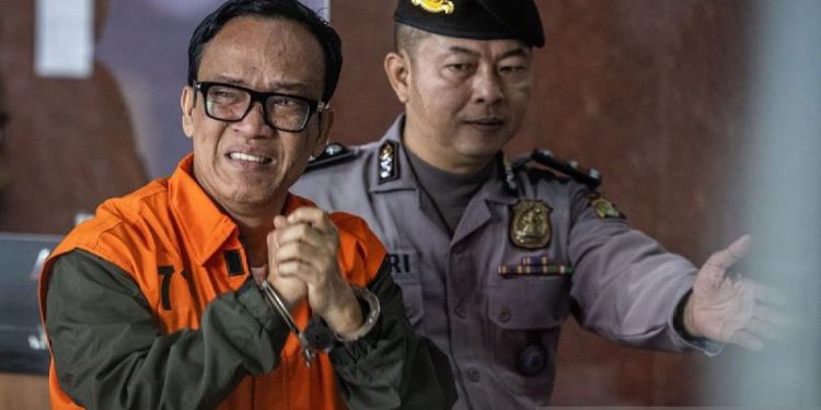 Berapa total harta kekayaan Immanuel Ebenezer?