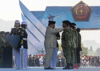 Profil 6 purnawirawan TNI yang mendapatkan pangkat bintang tiga dari Presiden Prabowo