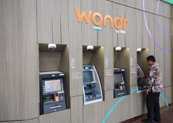 Tarik tunai tanpa kartu fisik di ATM bank secara mudah dan praktis