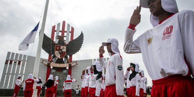 Makna bela negara bagi generasi muda yang berprestasi dan berkarakter