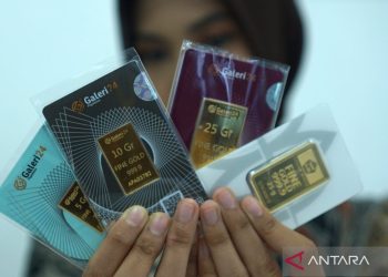 Perbandingan investasi emas dan bitcoin: Mana yang lebih ideal?