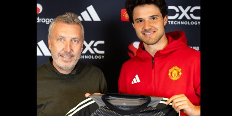 Profil Senne Lammens, kiper Belgia terbaru untuk Manchester United