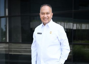 Profil Velix Wanggai sebagai Ketua Komite Percepatan Pembangunan Papua