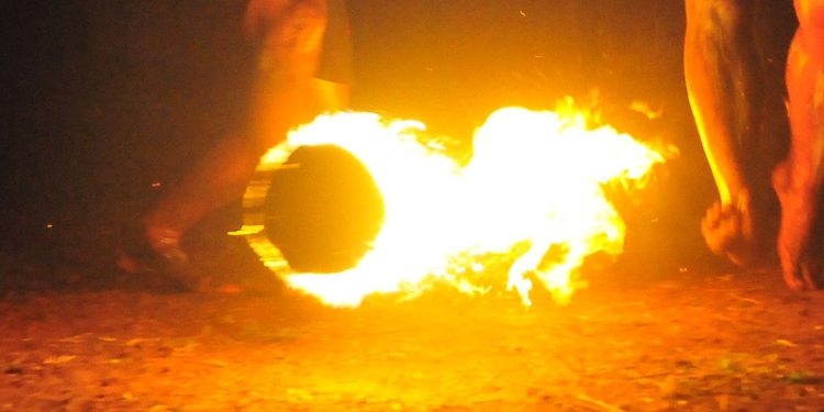 Kemunculan bola api di hutan Jawa berdasarkan ilmu sains