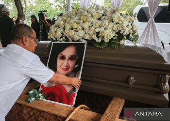 Fakta seputar pemakaman Yurike Sanger, istri ketujuh Soekarno