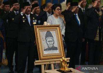 Napoleon dari Batak Tuan Rondahaim Saragih yang mendapat gelar pahlawan