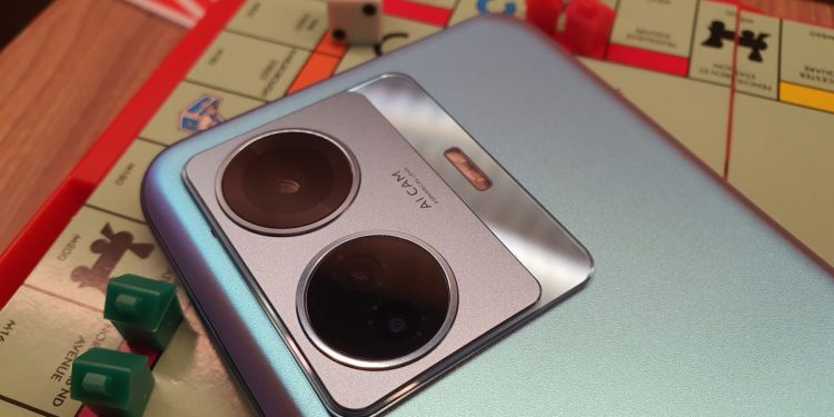 Cek fitur ini sebelum beli smartphone agar tidak ketinggalan zaman