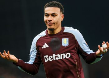 Morgan Rogers cetak dua gol kontra United, Emery apresiasi penampilannya